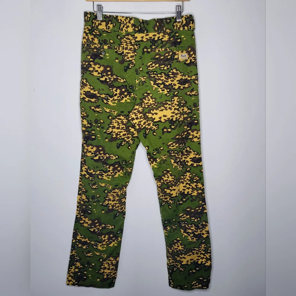 FELT - FOR EVERY LIVING THING Everyday Work Pants Green Yellow Camo 32x29 $95